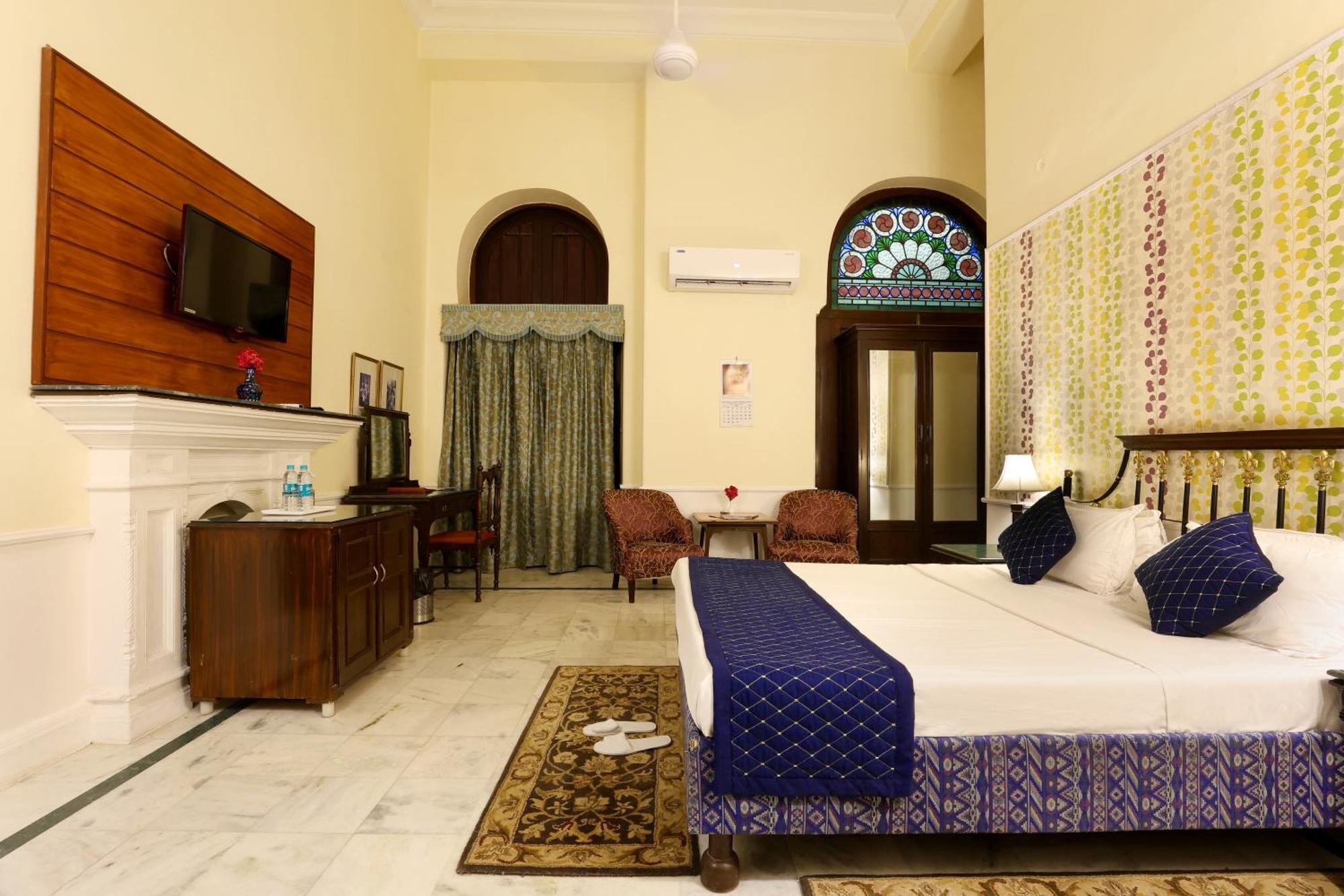 The Lallgarh Palace - A Heritage Hotel Bikaner Buitenkant foto