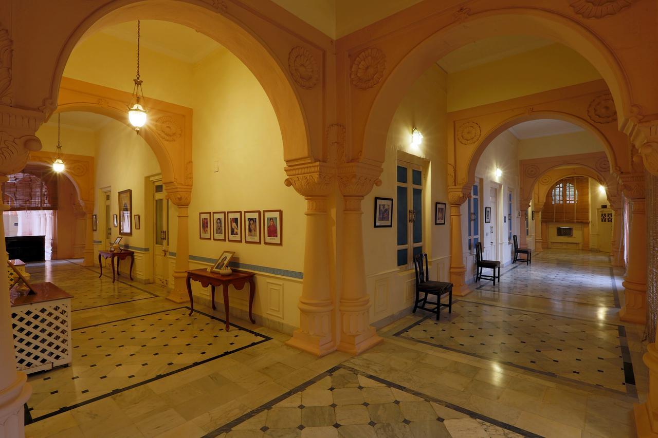 The Lallgarh Palace - A Heritage Hotel Bikaner Buitenkant foto