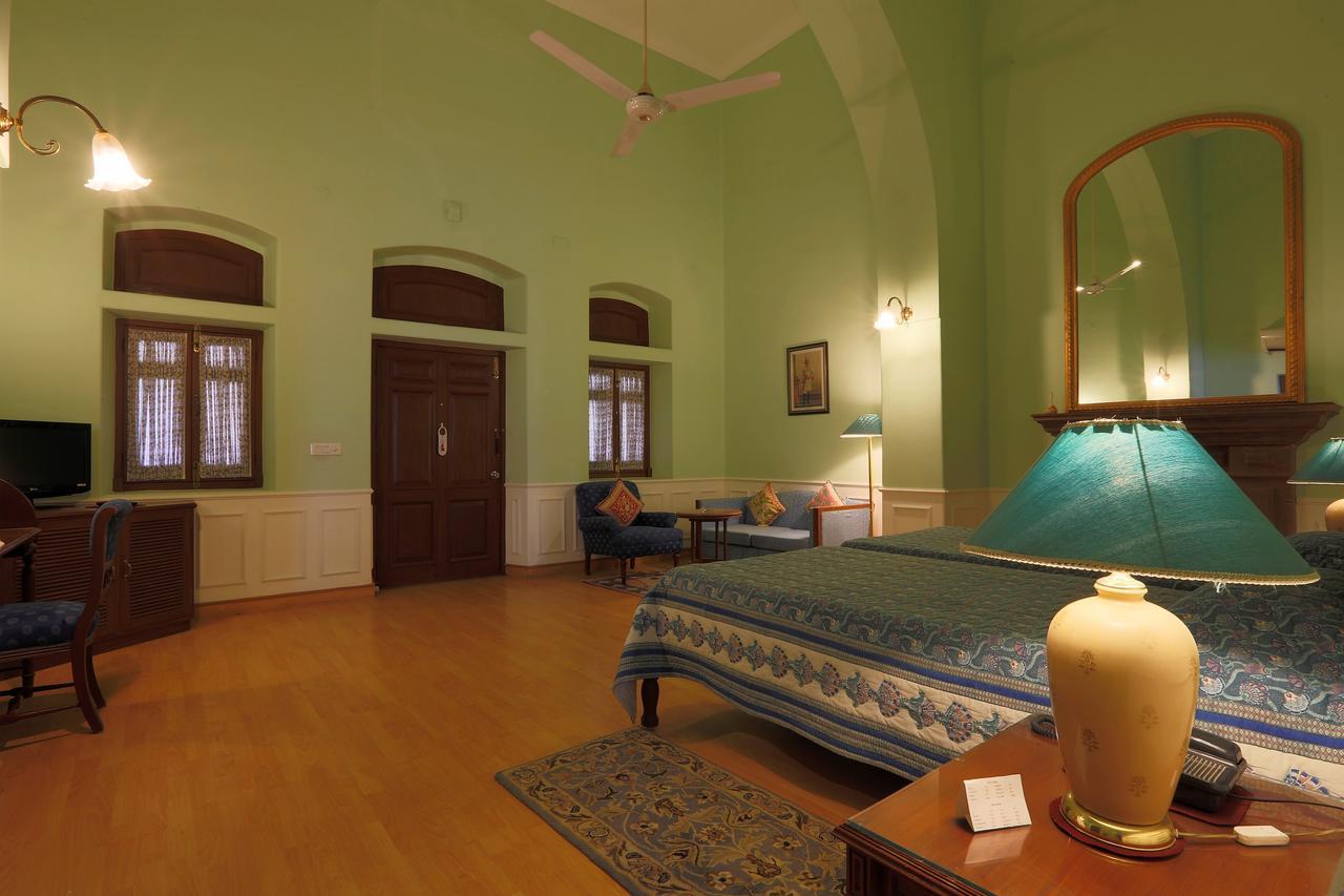 The Lallgarh Palace - A Heritage Hotel Bikaner Buitenkant foto