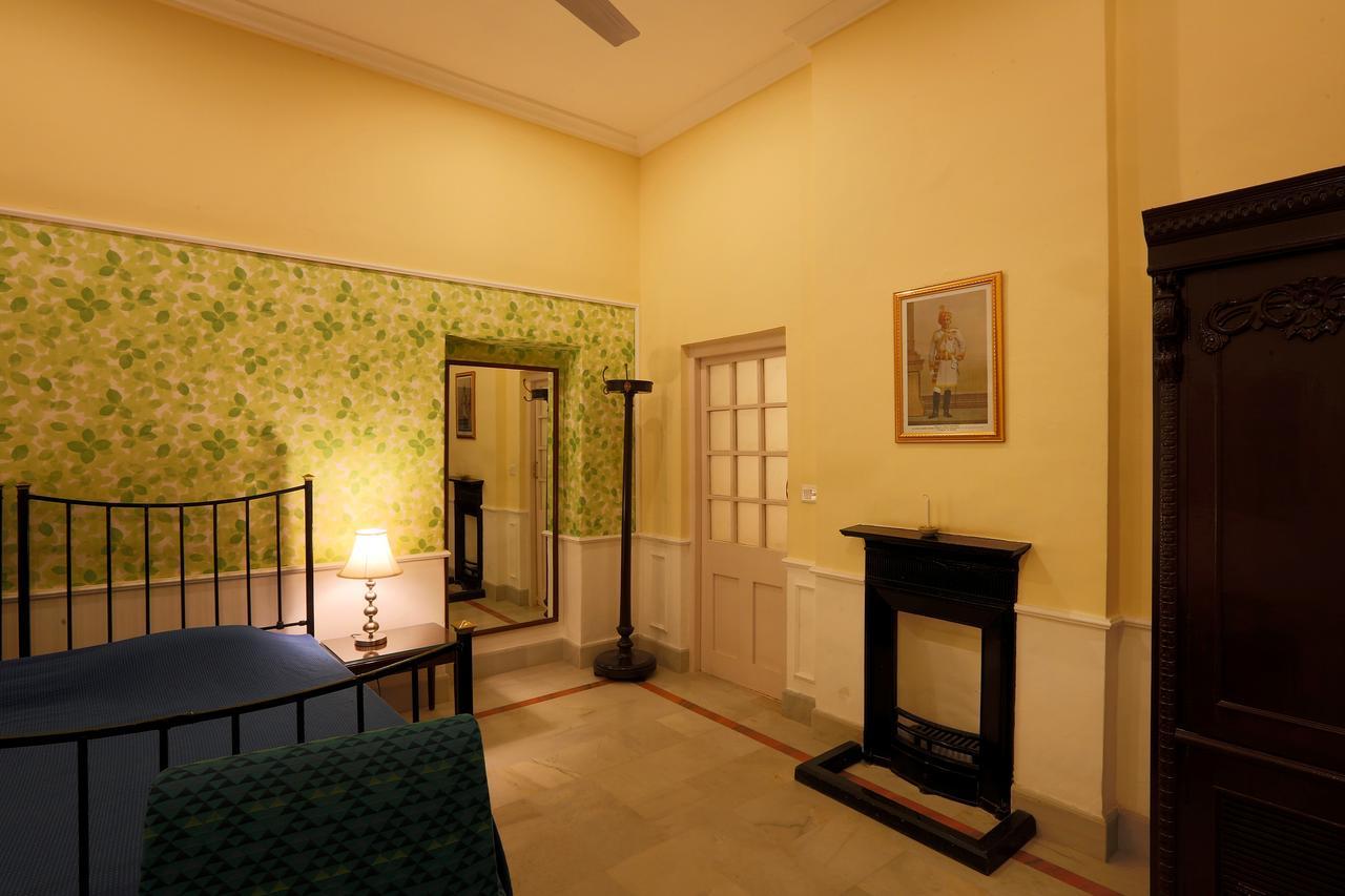 The Lallgarh Palace - A Heritage Hotel Bikaner Buitenkant foto